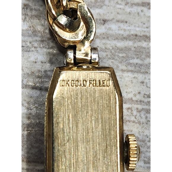 Vintage 10k gold filled Hamilton watch. Band is 1/20 10k GF and sterling silver - Picture 3 of 9